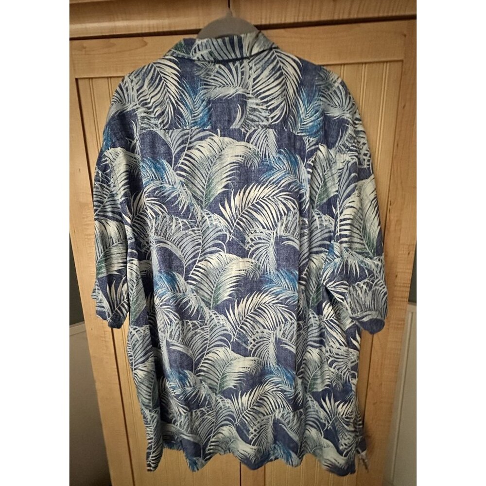Tommy Bahama Shirt Mens SIZE XXL White Blue Floral Silk Button Up Hawaiian XXL - Picture 4 of 4
